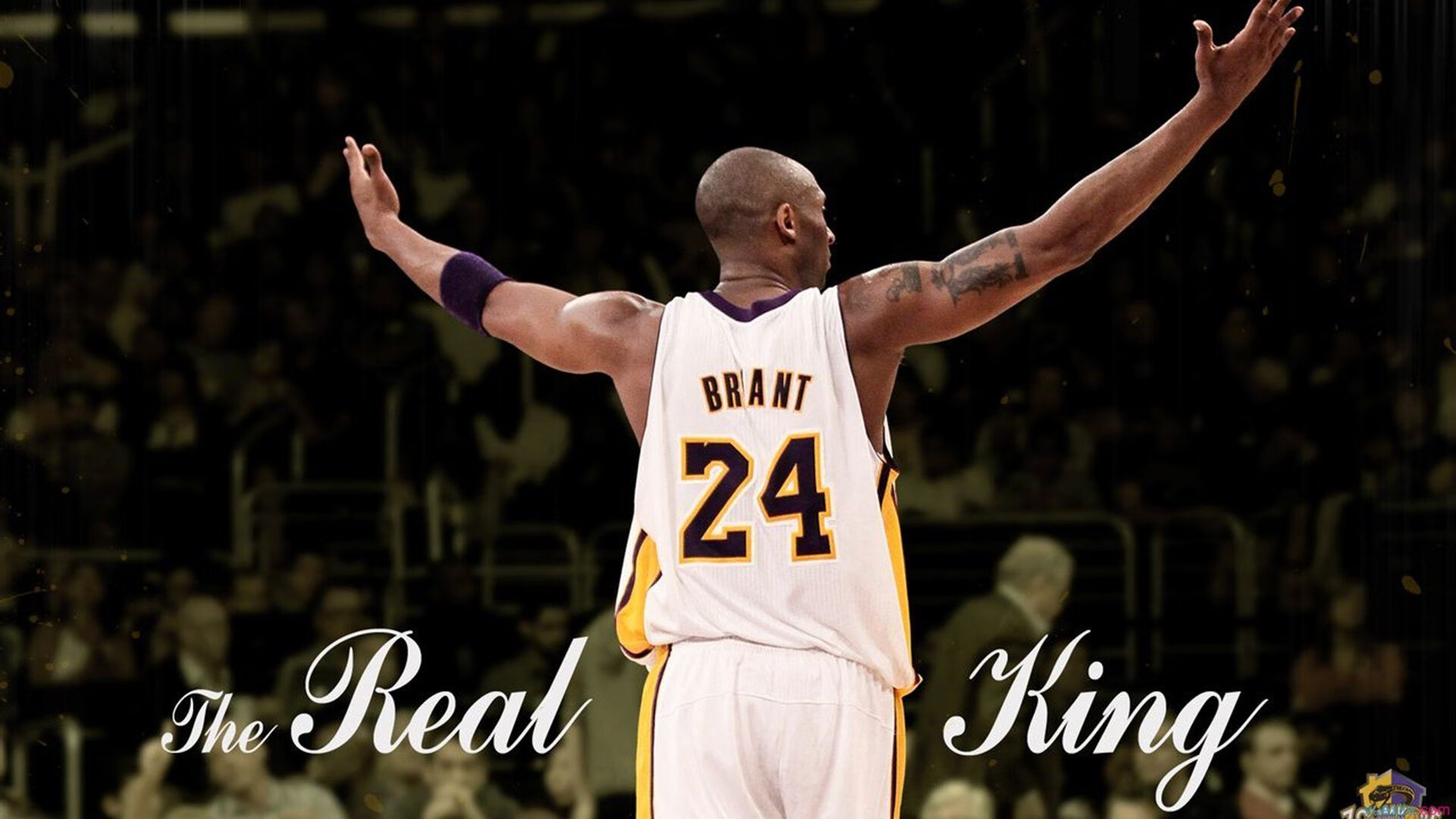 技术型中场角色正逐步替代传统“铁腰”